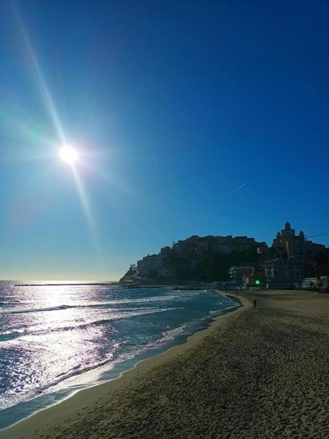 Appartamento Incantevole A 100Metri Dal Mare E Accanto Alla Pista Ciclabile 因佩里亚 外观 照片
